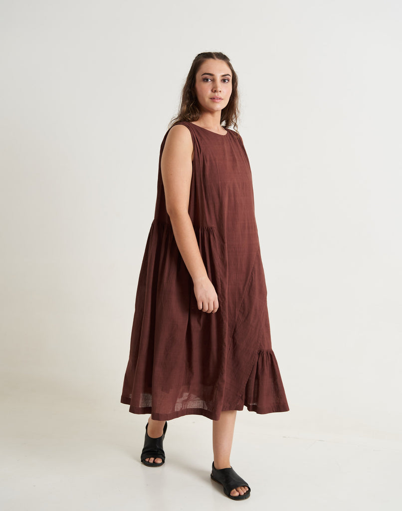 Cocoa Brown Pleated Twirl Dress, women's dresses falling off, women's fall floral dress, women's fall long sleeve dresses, women's fall wedding guest dress